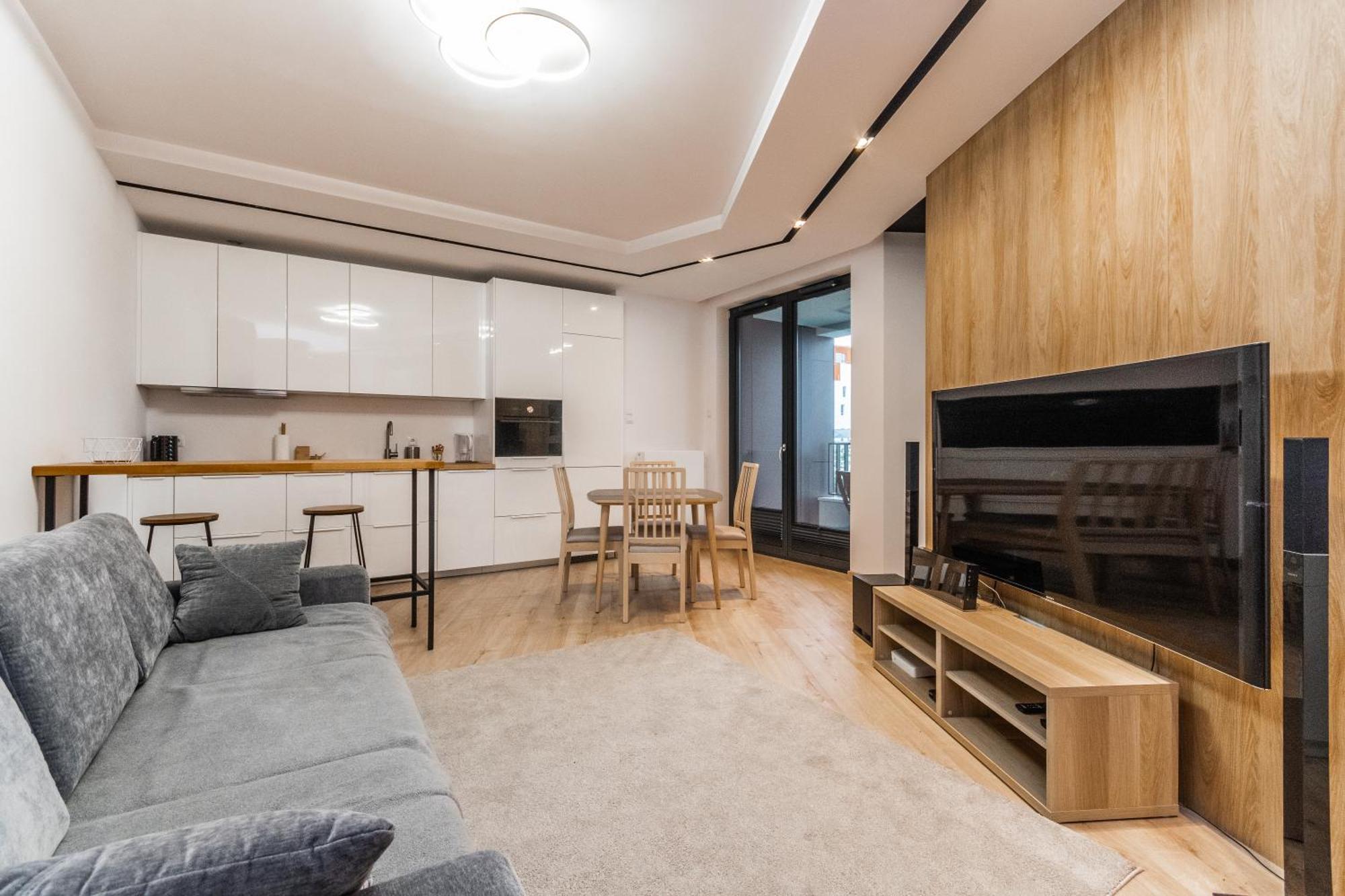 Grand - Portova Luxury Apartment